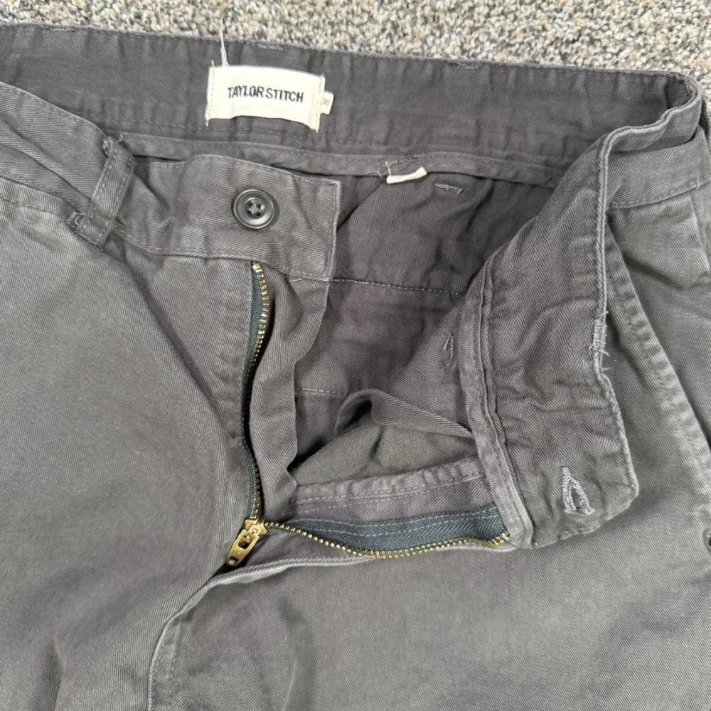 Taylor Stitch Foundation Pant Men 30 Slim Fit Charcoal Grey Organic Cotton Chino